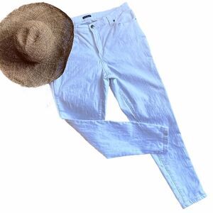 Elliott & Vine White Cropped Ankle Jeans Size 14 EUC